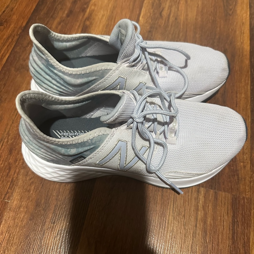 New Balance Tennis Shoes